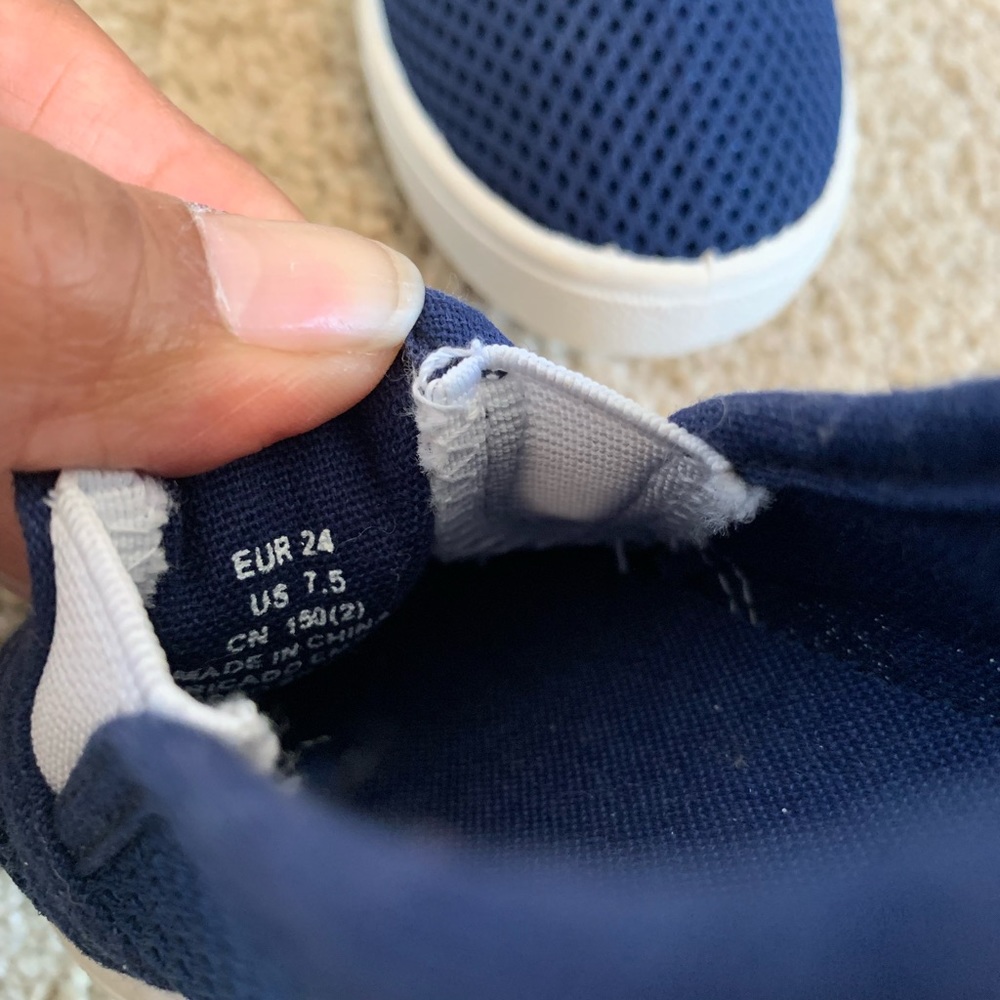 H&M kids mesh slip ons size 7.5 - Picture 3 of 4
